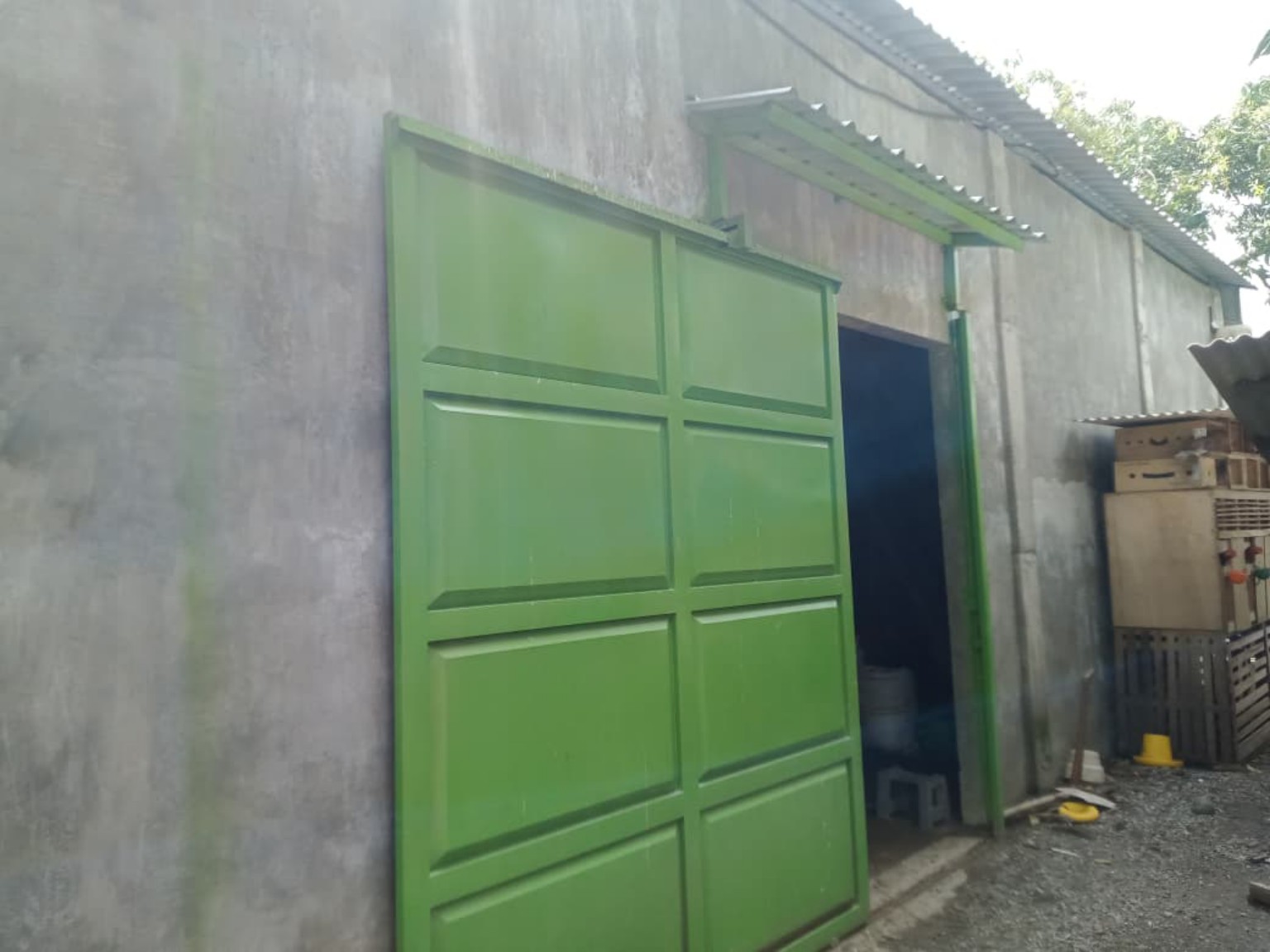 Area proses di gudang PT Hasil Bumi Sejahterah